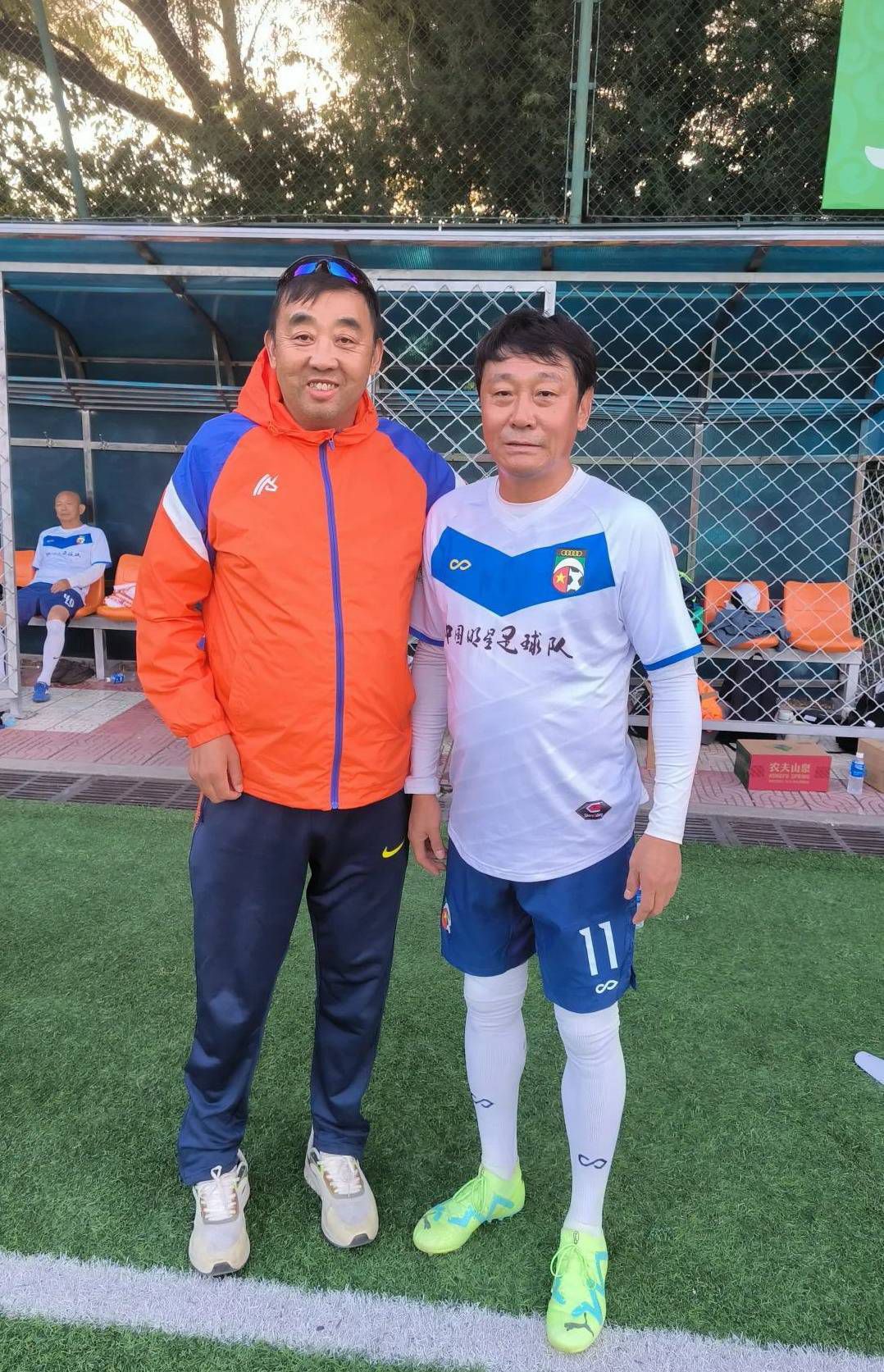 据知名转会记者罗马诺消息，有多家俱乐部有意免签球员。